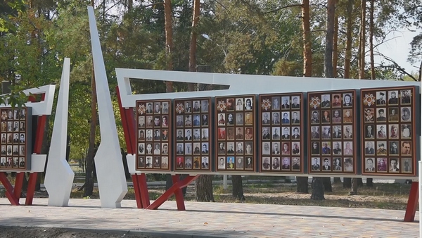На аллее памяти «Бессмертный полк»