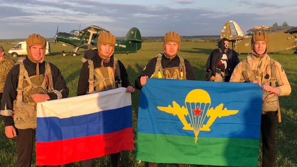 Для тех, кто защищал Родину с неба и в небе
