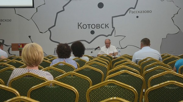 Должников – на комиссию! 