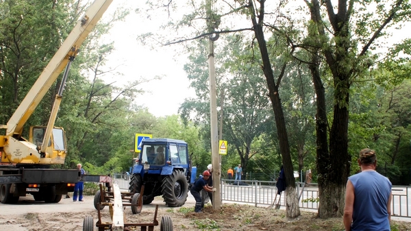 Установка новых световых опор