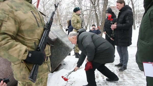 Выполнили долг