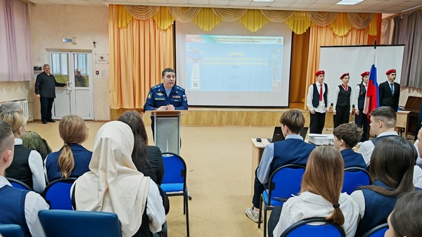 Есть такая профессия – Родину защищать. 