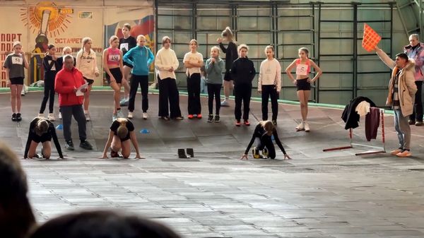 Морозный февраль, горячие страсти