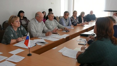  Голос общественности. В администрации города прошло очередное заседание общественного совета