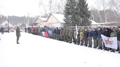 Один за всех, все – за одного. Воспитанники военно-патриотических и поисковых отрядов области совершили марш-бросок под Трегуляем. Впервые  в числе участников команда из Котовска